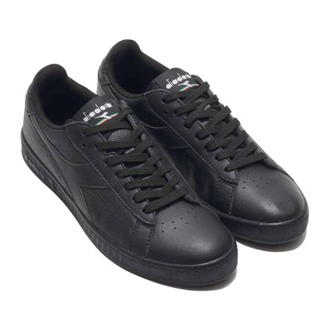 Maybe you would like to learn more about one of these? DIADORA GAME L LOW BLACK/BLACK/BLACK 19SP-I