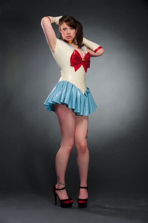 sexy cosplay sailor moon telegraph