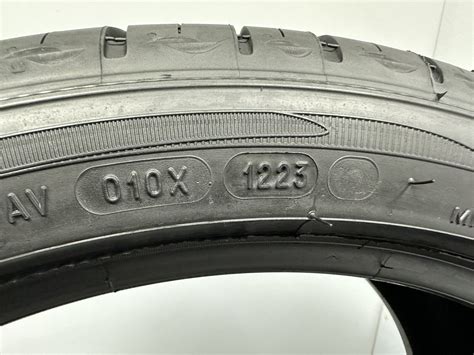 23540r19 Michelin Primacy Mxm4 96v Tire Ebay