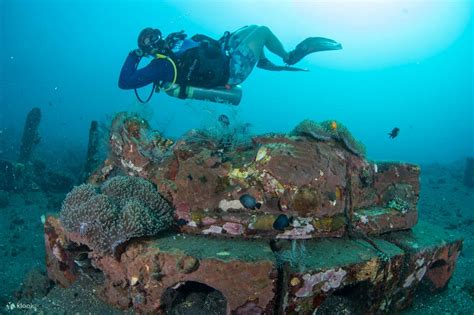 Experience Unforgettable Fun Dives in Tulamben with Our PADI 5 Star