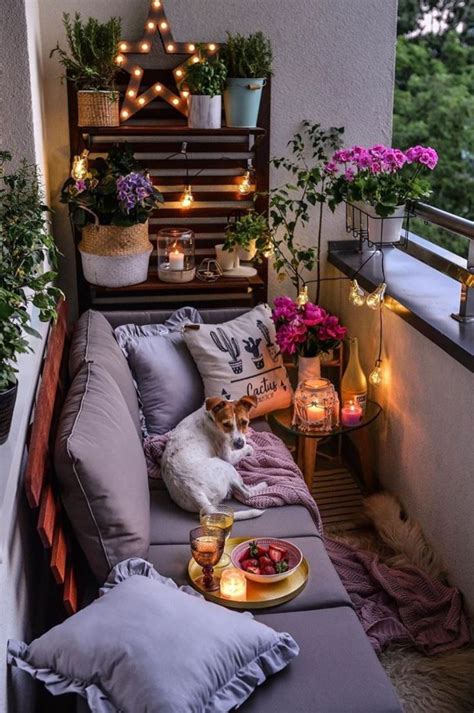 40 Cozy Balcony Ideas and Decor Inspiration 2019 - Page 5 of 41 - My