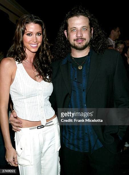 Shannon Elizabeth Husband Photos And Premium High Res Pictures Getty Images