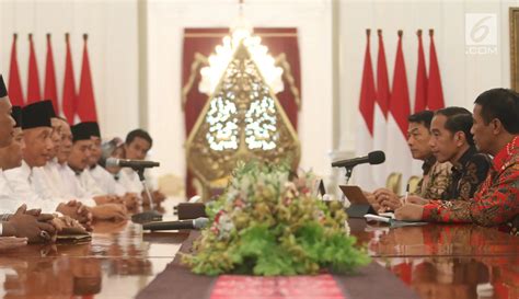 Foto Presiden Jokowi Terima Asosiasi Petani Tebu Rakyat Indonesia