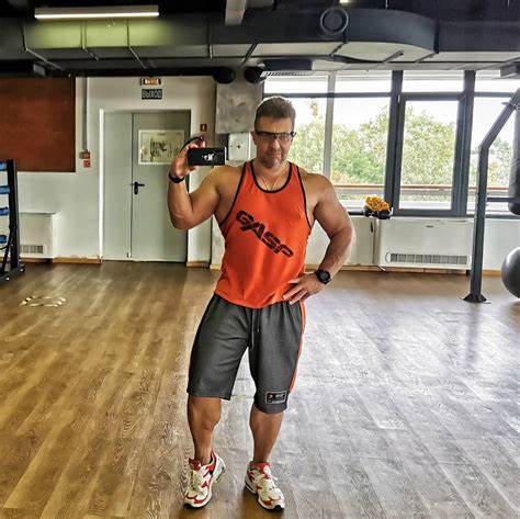 Петряков антон похудеть