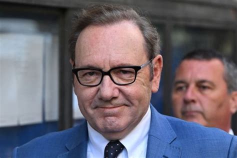 Who Is Kevin Spacey Wife The Disgraced Actors Secretive Love Life
