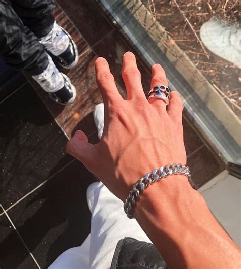 grey alexander kingston hand with rings men hands with rings rings for men veiny hands guys