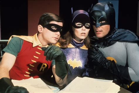 Yvonne Craig Actress Who Played Batgirl Is Dead At 78 The New York
