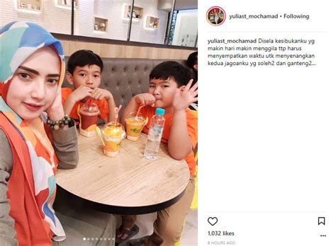 Kompilasi musical.ly tak tahu malu, nyanyian kumpulan atmosfera. Beredar Chat Ancaman ke Putri Opick, Yulia Dihina Netter ...