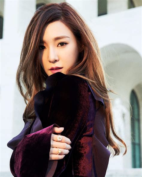 Snsd Tiffany Graces Elle Hong Kong S October Issue Wonderful Generation