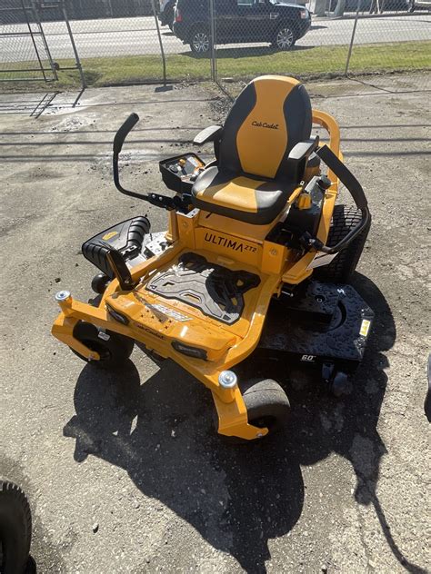 Cub Cadet Ultima ZT2 60FAB - Rollins Machinery
