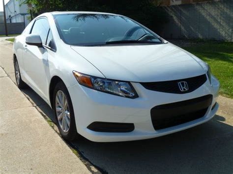 Purchase Used 2012 Honda Civic Ex L Coupe 2 Door 18l In Oak Park