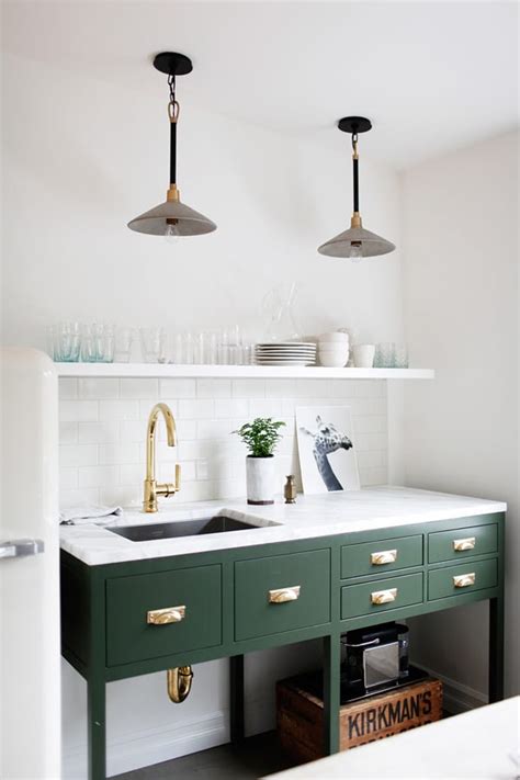 From the softest sage to dramatic dark forest green, a green kitchen will really bring the outside in. Green Kitchen Cabinet Inspiration - Bless'er House