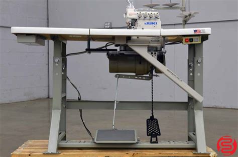 Juki Mo 6714s Industrial 4 Thread Overlock Sewing Machine W Table