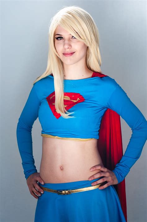 Supergirl Cosplayers Who Will Make You A Man Of Steel Creative Cosplay Designs