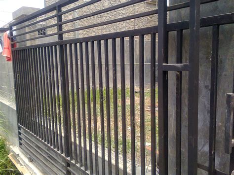 Jenis cat biasanya dapat dipilih sesuai pesanan, sebagai. ABADI JAYA STEEL: harga pasang pagar besi minimalis murah ...