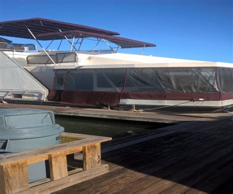 They are owned by a bank or a lender who took ownership through foreclosure proceedings. Houseboats For Sale in Kentucky | Used Houseboats For Sale in Kentucky by owner