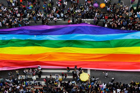 dia internacional do orgulho gay 2022 o amor sempre em foco