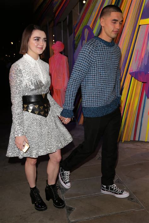 Maisie Williams And Reuben Selby Best Celebrity Pda Pictures 2019