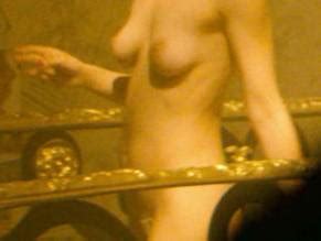 Tessa ia naked