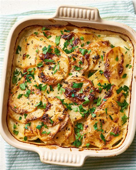 Apr 01, 2020 · scalloped potatoes are an easy classic recipe, perfect for your easter dinner, christmas, thanksgiving or even just for sunday dinner. Scalloped Potatoes Recipe | Kitchn