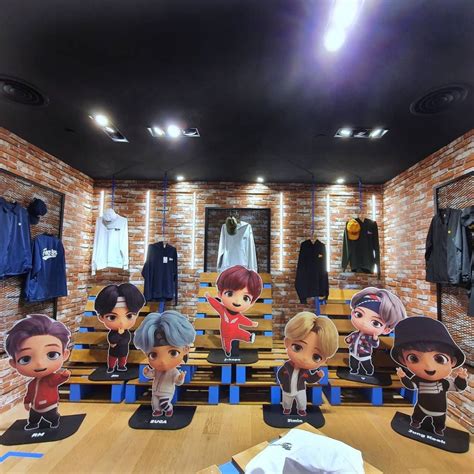 Heres Whats Inside The First Ever Exclusive Bts Pop Up Store In Singapore