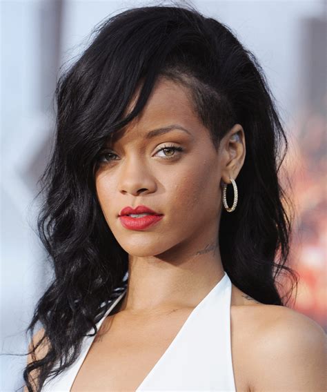 48 Rihanna Hairstyles We Re Still Obsessed With