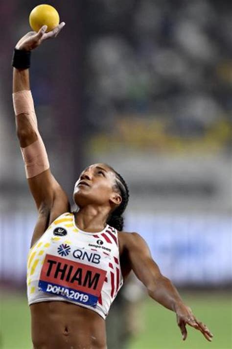 Titelverdedigster nafi thiam staat woensdag na afloop van het hoogspringen aan de leiding in de zevenkamp op de olympische spelen van tokio. WK atletiek - Nafi Thiam eindigt dag 1 op 2e plaats ...