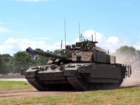 Challenger 2 Main Battle Tank Nicknamed Megatron Military Vehicles