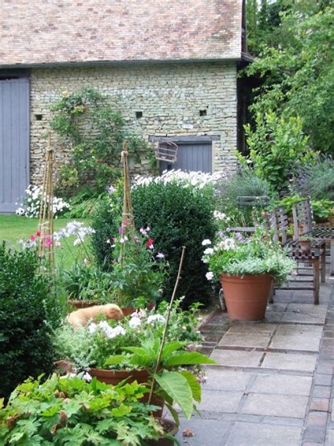 10 Ways To Create An English Garden Northern Nester