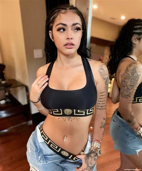 Malu Trevejo Flaunts Her Sexy Body 9 Photos Video Updated