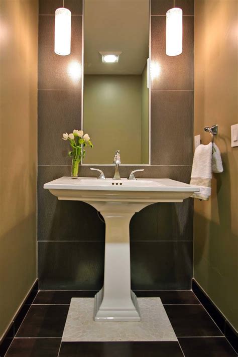 Never underestimate the power of a pedestal sink. 24+ Bathroom Pedestal Sinks Ideas, Designs | Design Trends ...