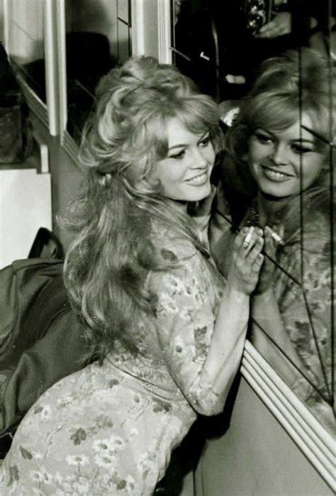 Brigitte Bardot Brigitte Bardot Bridget Bardot Vintage Beauty Vintage Glamour Humphrey