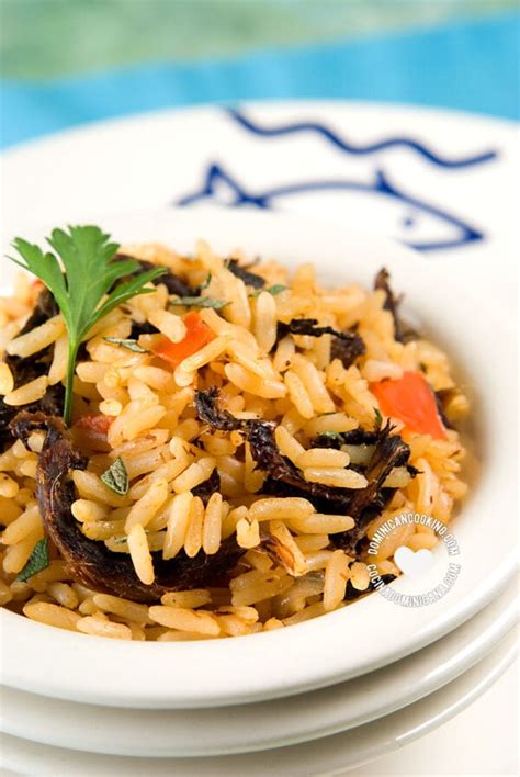 Locrio De Arenque Recipe Video For The Tastiest Rice And Smoked Herring