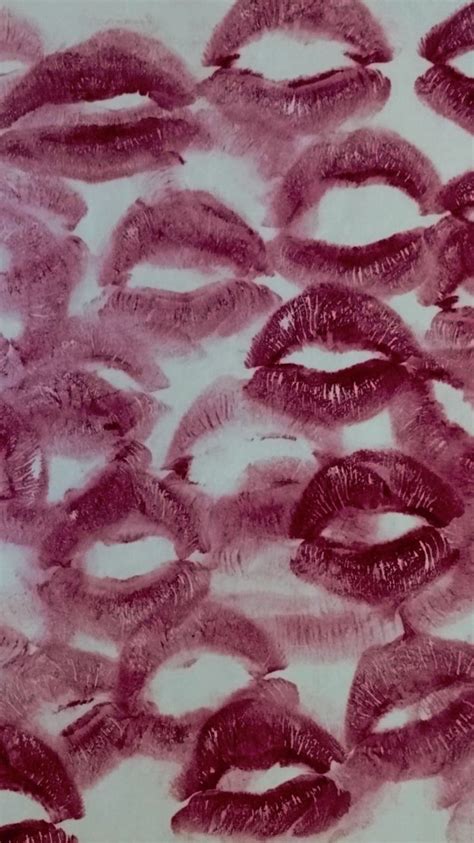 Kiss Paper Trend In 2023 Lipstick Mark Pretty Wallpapers Dark