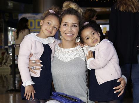 A pequena lyannii, filha de luciana abreu e yannick djaló, está de parabéns. Luciana Abreu garante que se Yannick Djaló quer ver as ...