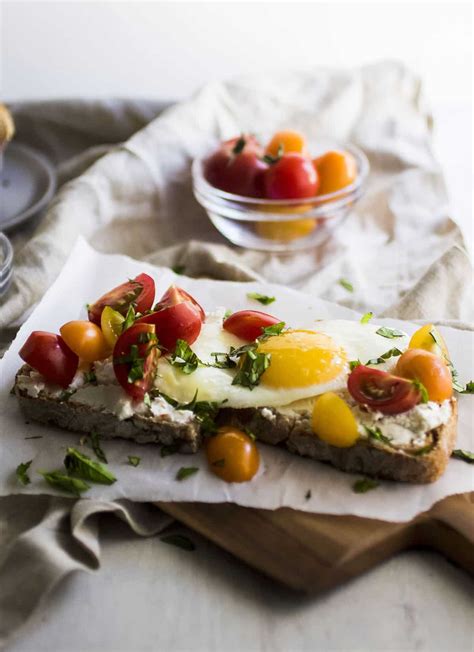 Tomato And Goat Cheese Breakfast Toasts Life As A Strawberry