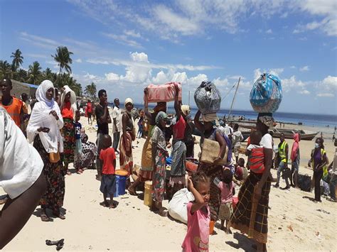 O Drama Dos Deslocados Pela Guerra Em Cabo Delgado Moçambique