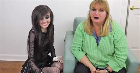 She Lets Her Daughter Give Her A Punk Makeover But Mom Cant Believe The Outfit She Picks