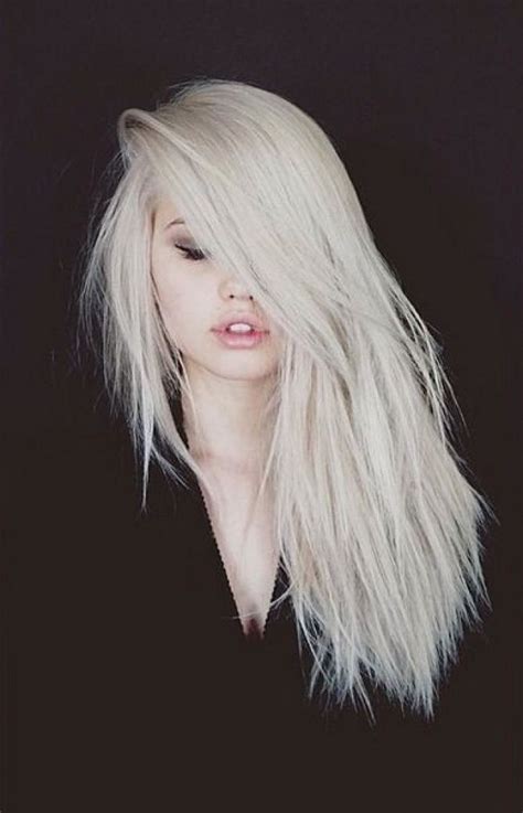 Blond Polaire Photos Qui Vont Vous Faire Craquer Tendance Coiffure Light Blue Hair