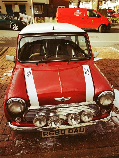Classic Mini Cooper Cars for Sale | CCFS