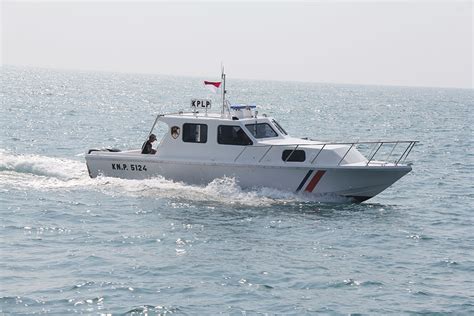 Kapal Patroli 12m Mutiaraid Indonesia Marine Company