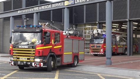 Merseyside Fire And Rescue Service City Centre Pump And Cpl Turnout
