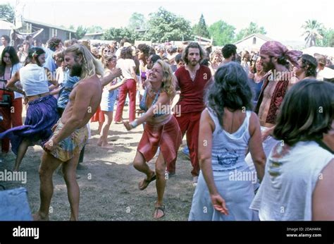 Hippies Usa Hi Res Stock Photography And Images Alamy