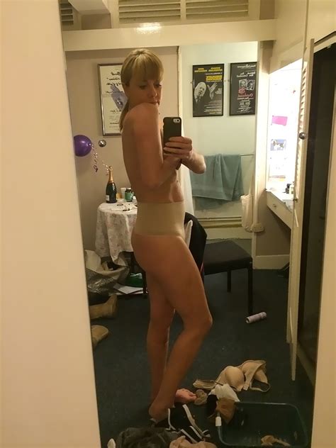 Tamzin Outhwaite Nude LEAKED Pics Lesbian Porn Scandal Planet
