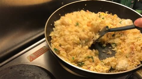 誰でも出来る美味いチャーハンの作り方