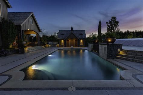 Countryside Pool Oregon Outdoor Lighting