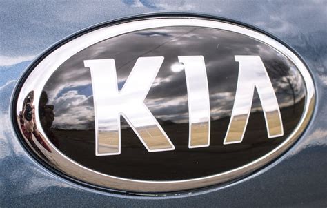 From wikimedia commons, the free media repository. Le Logo KIA | Kia motors, Marque voiture, Voiture