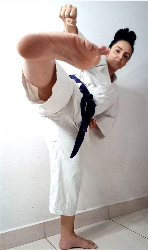 Martial Arts Girl Martial Arts Women Karate Kick Female Martial