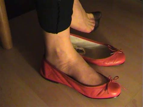 Play Red Ballet Flats Lovers Clips4sale