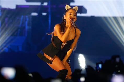 Ariana grande has shared the first pictures from her surprise wedding to dalton gomez. Ariana Grande married: Singer says 'I do' to Dalton Gomez ...